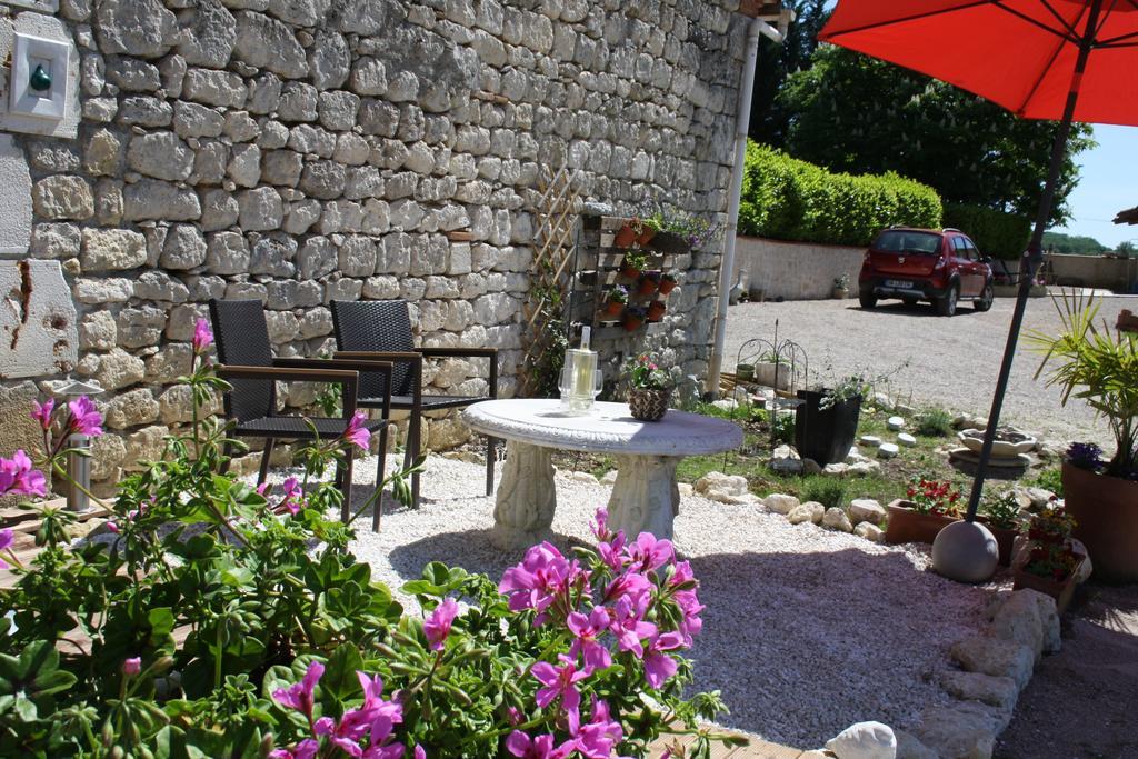 Bed and Breakfast La Perle Du Lot Castelnau-Montratier Exterior foto