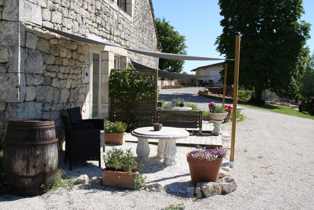 Bed and Breakfast La Perle Du Lot Castelnau-Montratier Exterior foto